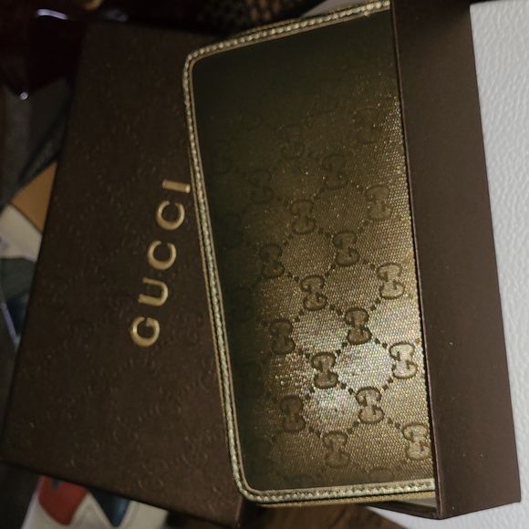 Gucci zip around wallet New Free Glasses GG